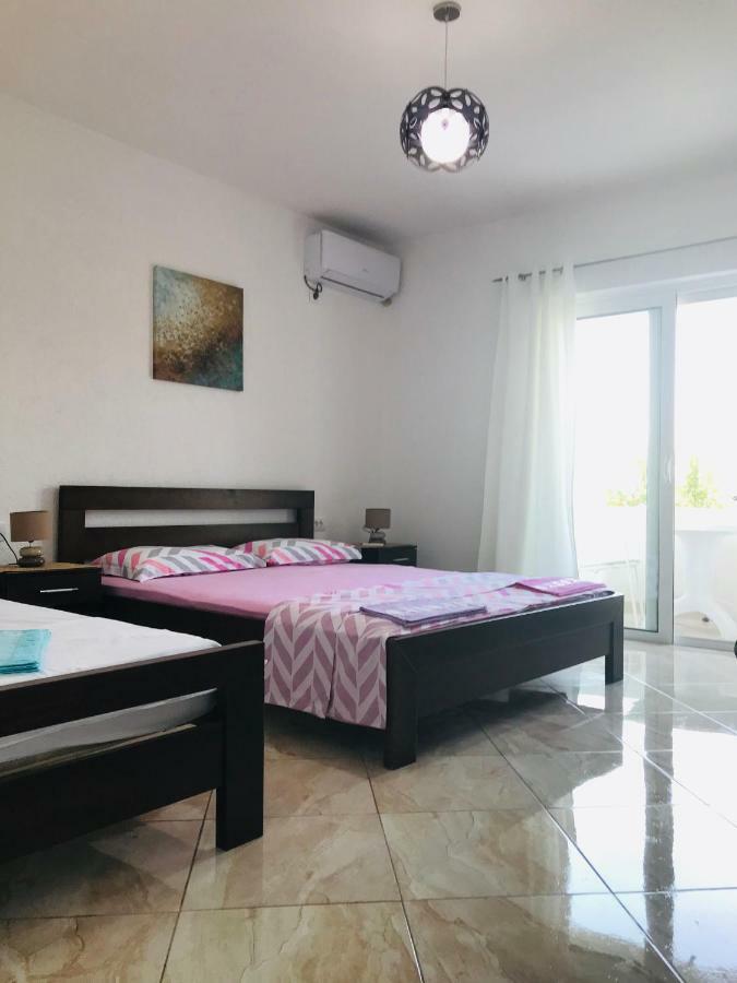 Suka Apartments Ulcinj Eksteriør bilde